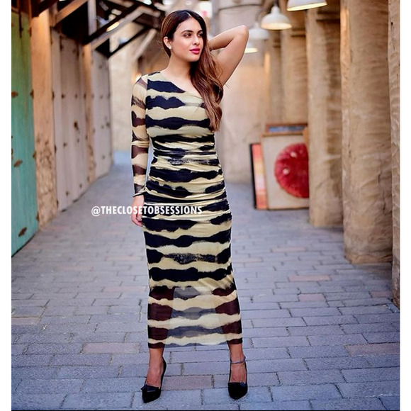 ZARA BLOGGER FAVE!!! Asymmetric Midi Dress NWT LAST ONE!!! - Picture 8 of 16